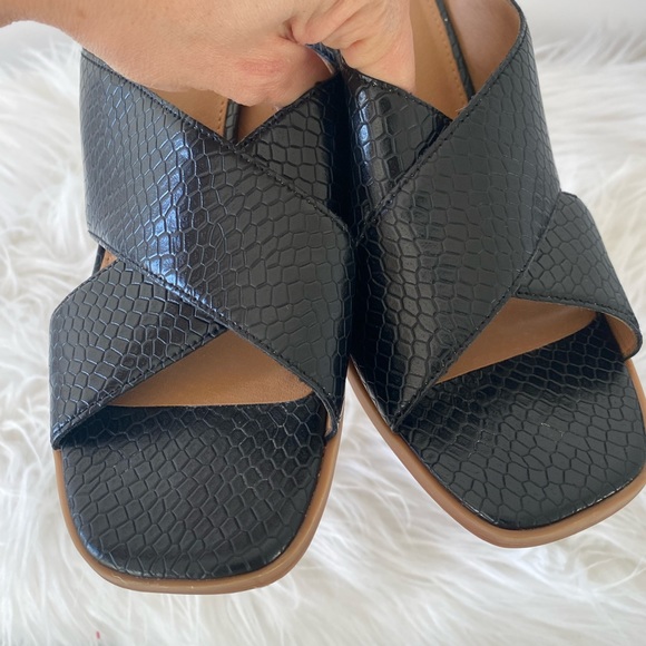 NEW Susina black cross trap square toe block heel sandal size 8.5 - Picture 5 of 6